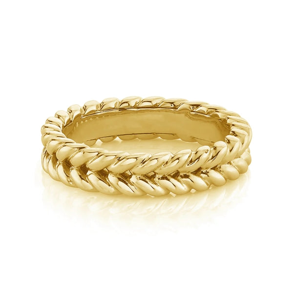 Flettet ring i 18 karat forgyldt sterlingsølv fra MerlePerle med klassisk, elegant design.